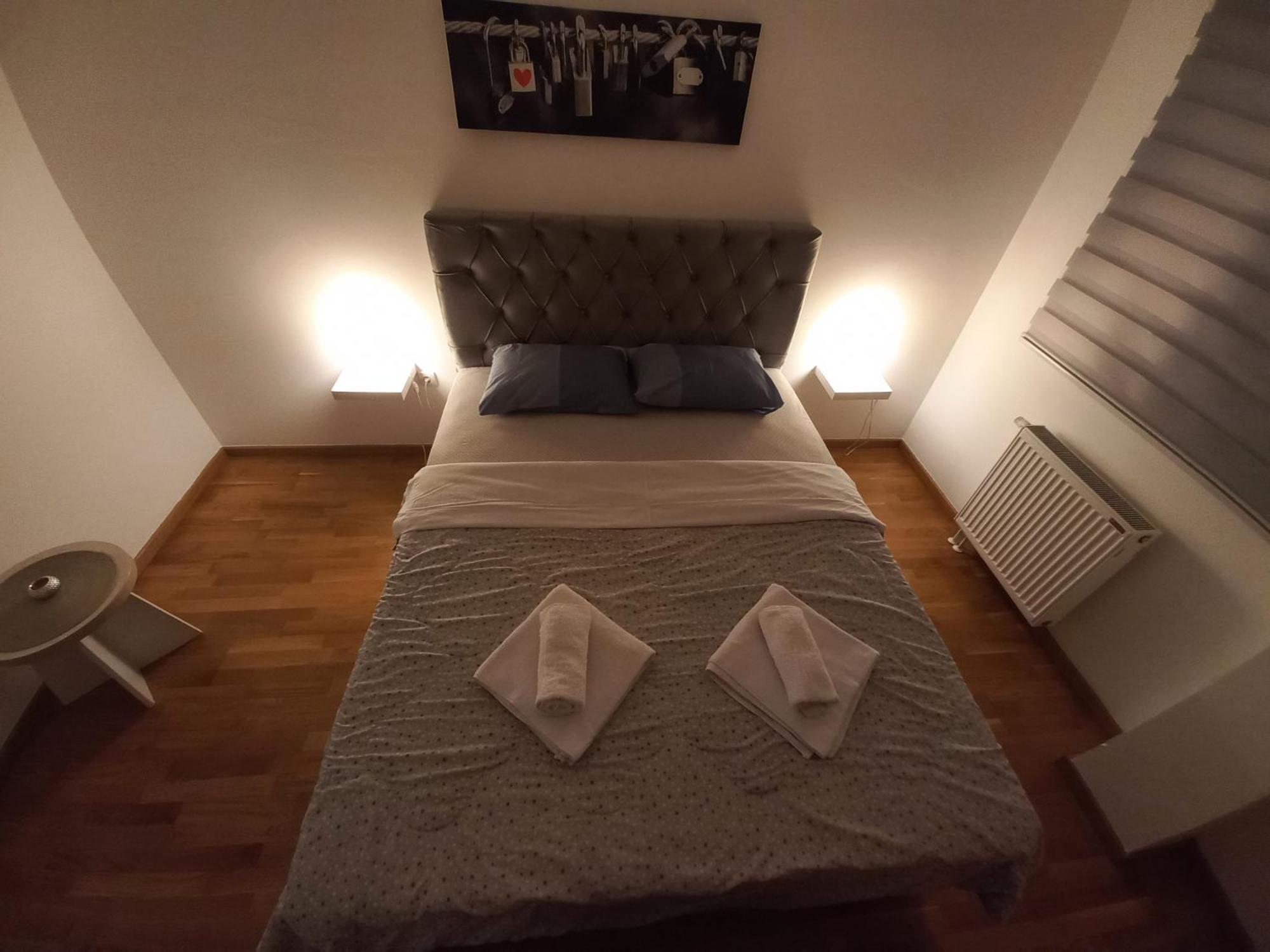 Beautifull Apartment Ni Esterno foto